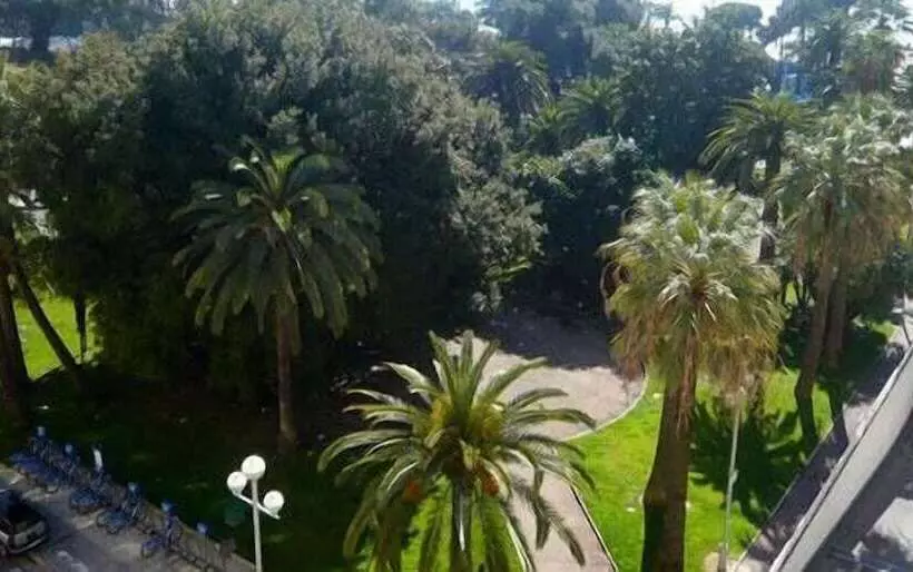 Fotos del hotel Ambassador:  13