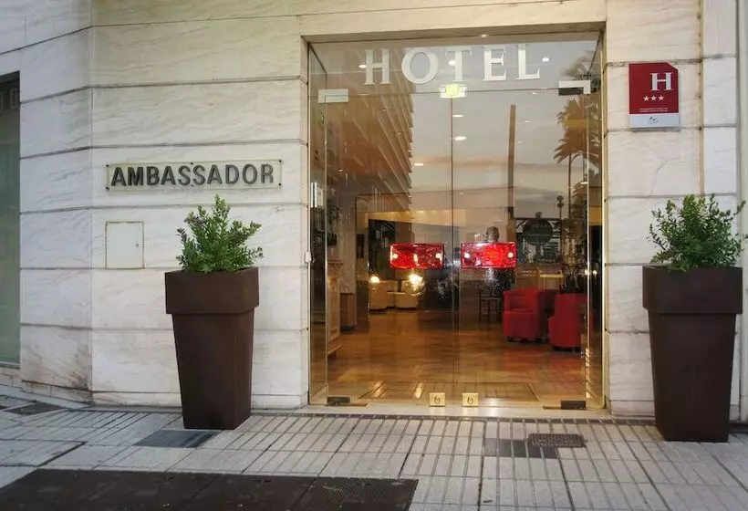 Fotos del hotel Ambassador:  1