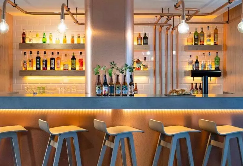 Fotos del hotel Ibis Styles Colmar Centre:  4