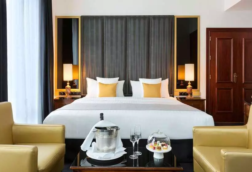 Fotos del hotel Melia Paris Champs Elysées:  15