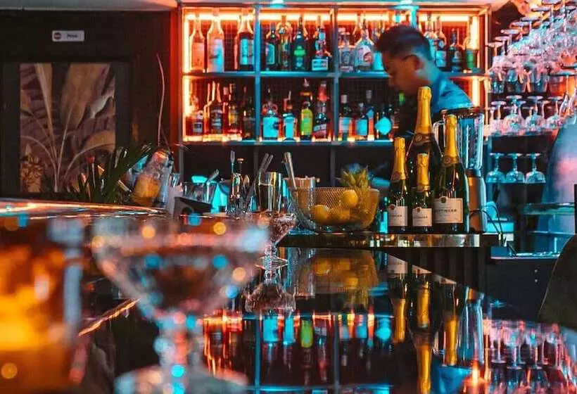 Fotos del hotel Carlton:  16