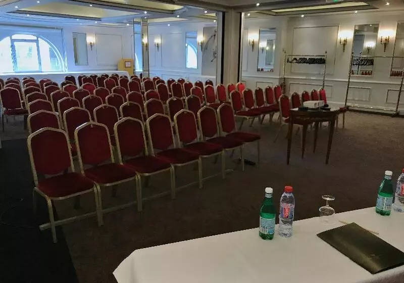 Fotos del hotel Carlton:  15