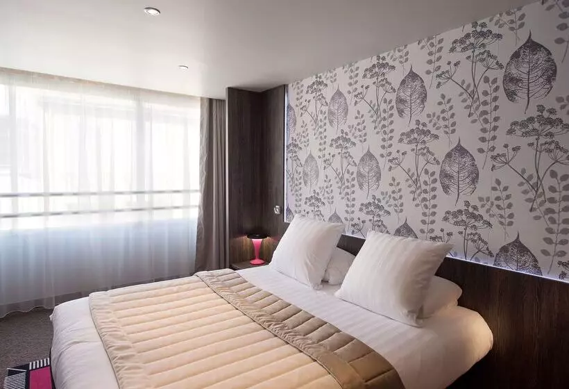 Fotos del hotel Best Western Premier Le Patio Des Artistes Wellness Jacuzzi:  20