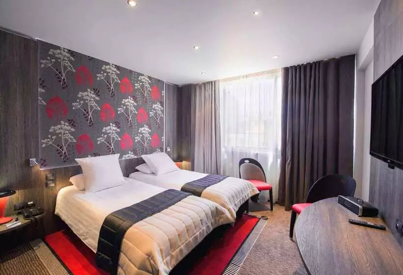 Fotos del hotel Best Western Premier Le Patio Des Artistes Wellness Jacuzzi:  13