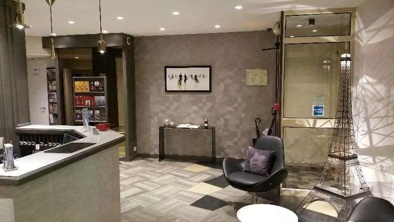 Fotos del hotel Eiffel Kennedy:  5