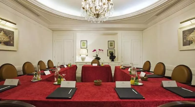 Fotos del hotel Francois 1er:  9