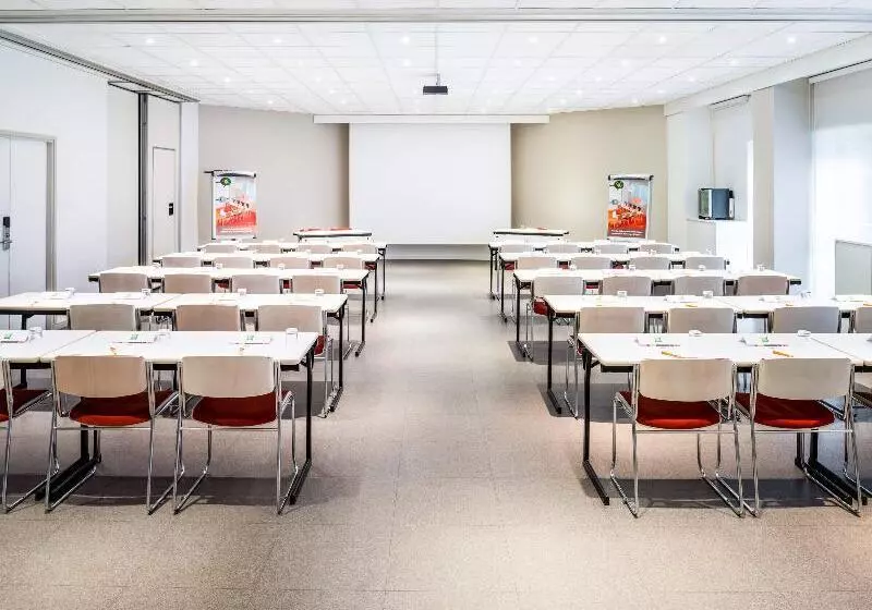 Fotos del hotel Ibis Styles Paris Bercy:  11