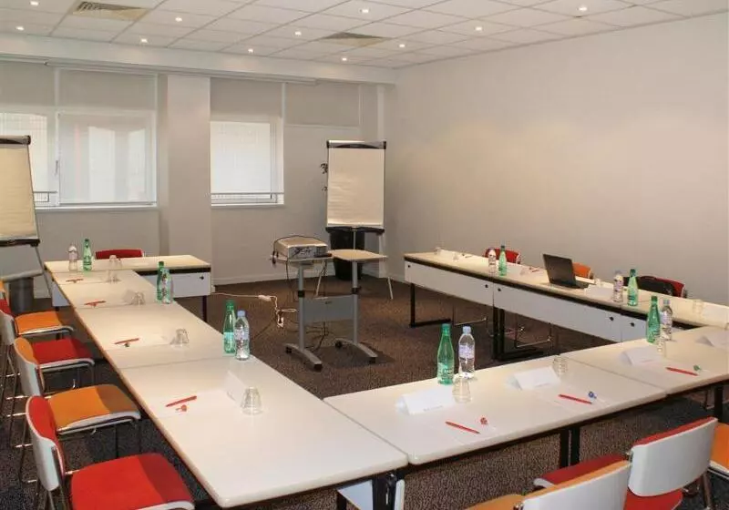 Fotos del hotel Ibis Styles Paris Bercy:  16