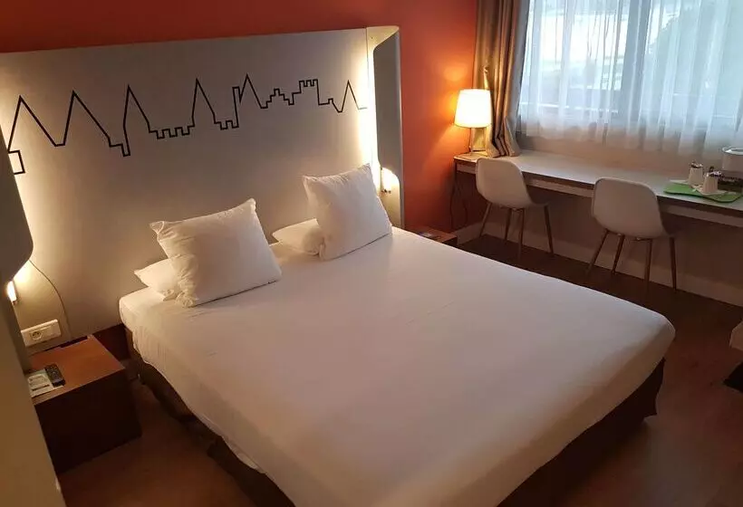 Fotos del hotel Kyriad Carcassonne Aéroport:  24