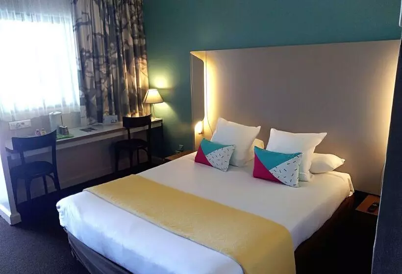 Fotos del hotel Kyriad Carcassonne Aéroport:  7