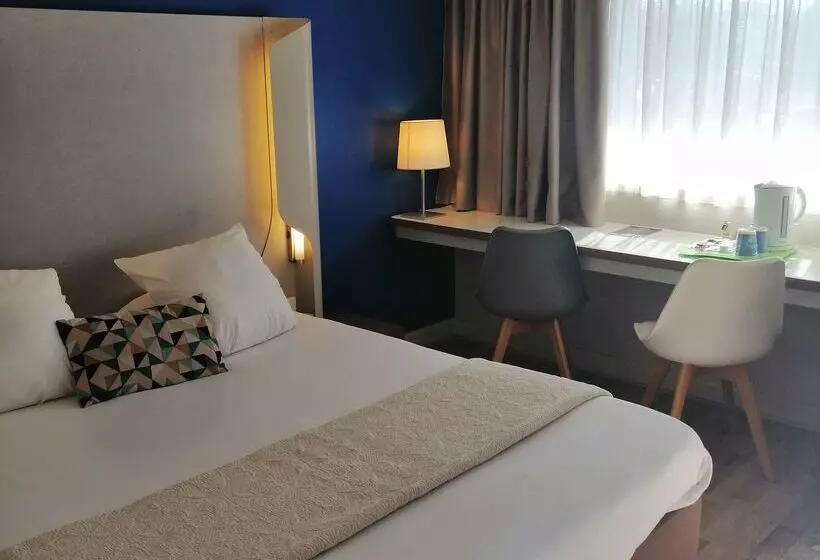 Fotos del hotel Kyriad Carcassonne Aéroport:  21