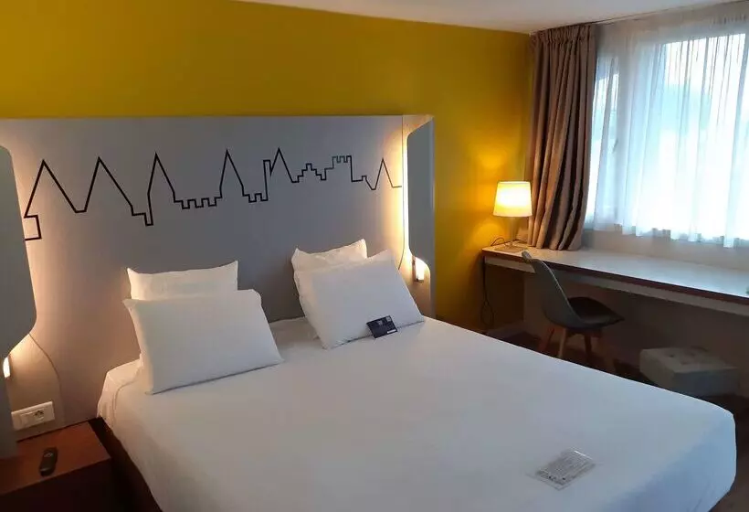 Fotos del hotel Kyriad Carcassonne Aéroport:  11