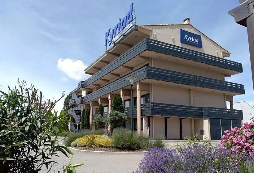 Kyriad Carcassonne Aéroport