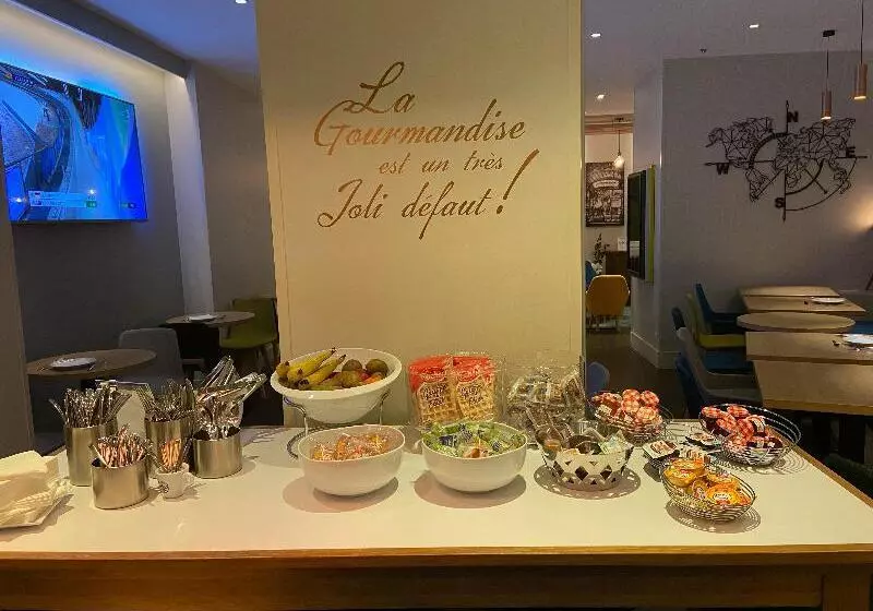 Fotos del hotel Holiday Inn Paris-auteuil, An Ihg:  6