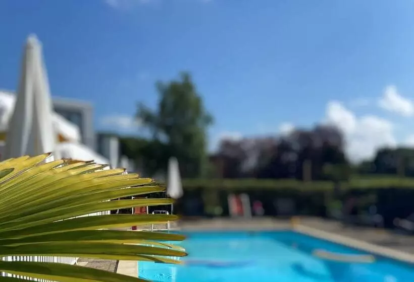 Fotos del hotel Mercure Reims Parc Des Expositions:  2