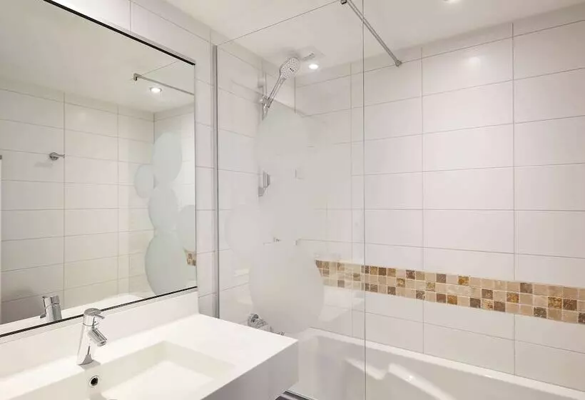 Fotos del hotel Ibis Styles Colmar Nord:  7