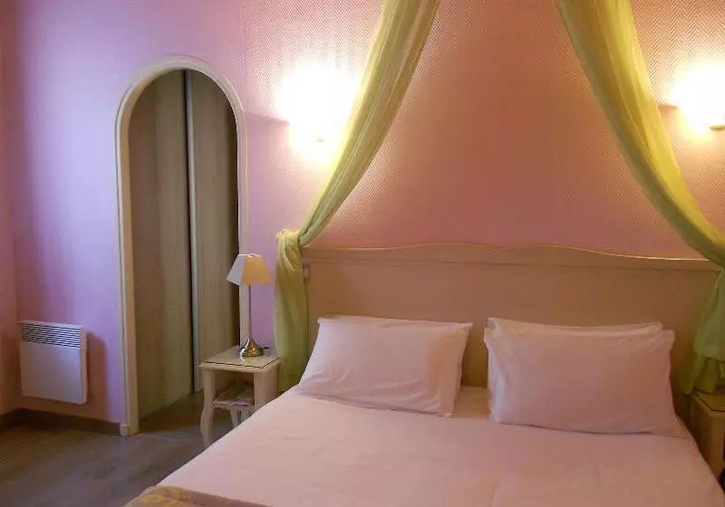 Fotos del hotel Hôtel Le Médiéval:  22