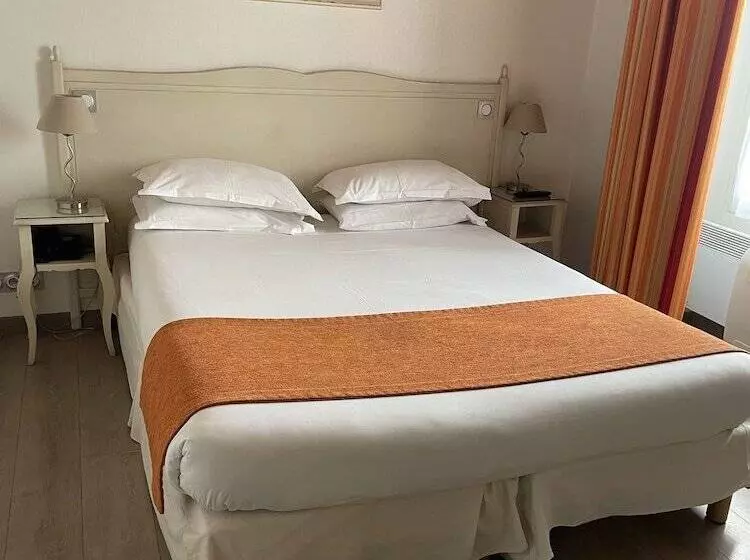 Fotos del hotel Hôtel Le Médiéval:  7