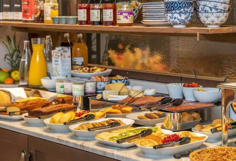 Fotos del hotel Hôtel Lacassagne:  2