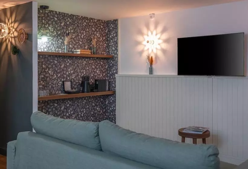 Fotos del hotel Hôtel Lacassagne:  23