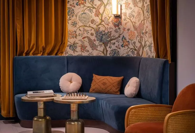 Fotos del hotel Hôtel Lacassagne:  25