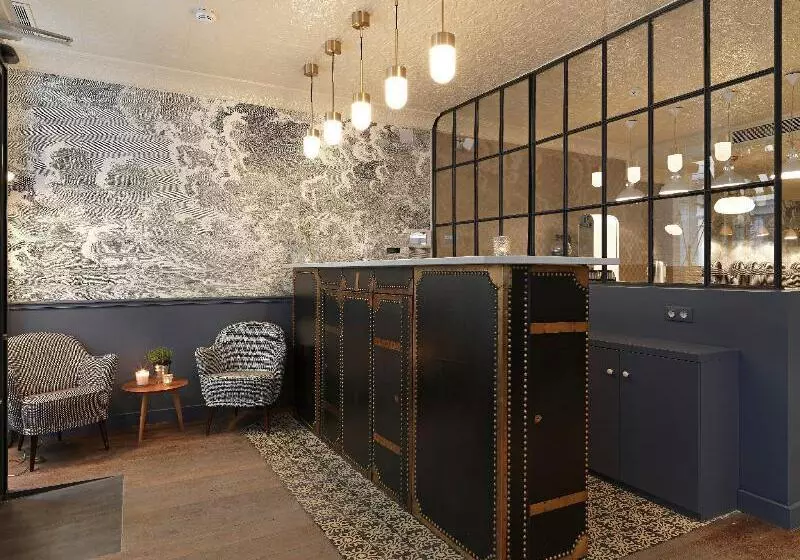 Fotos del hotel Paradis:  3