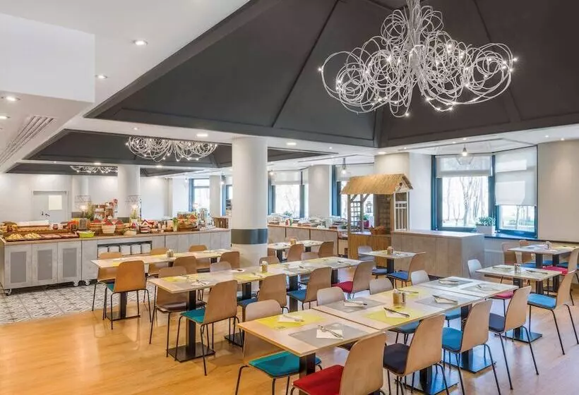 Fotos del hotel Mercure Budapest Korona:  3