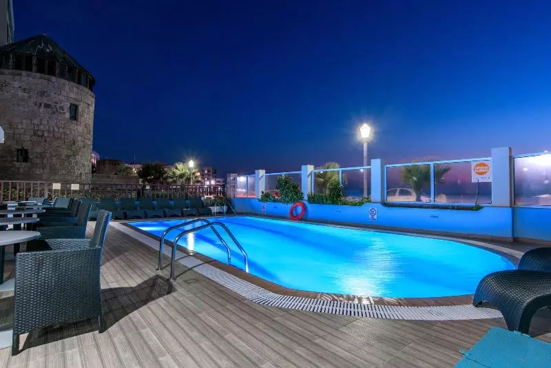 Fotos del hotel Riviera:  12