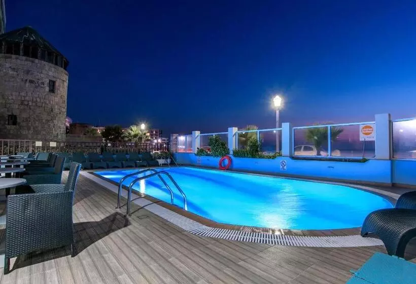 Fotos del hotel Riviera:  3