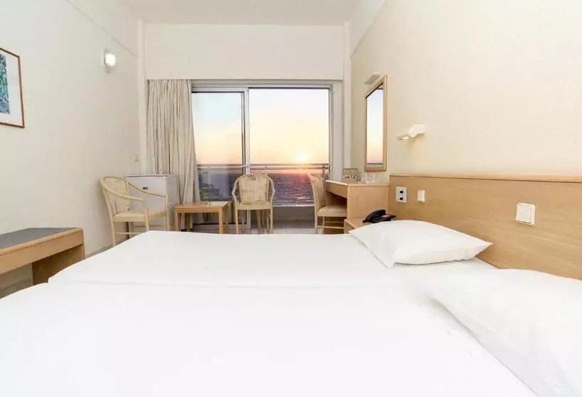 Fotos del hotel Riviera:  2