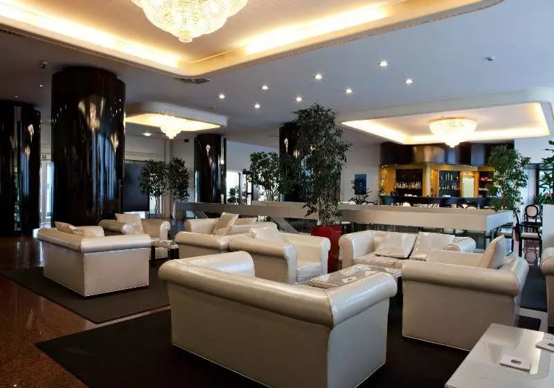 Fotos del hotel Atahotel Executive:  11