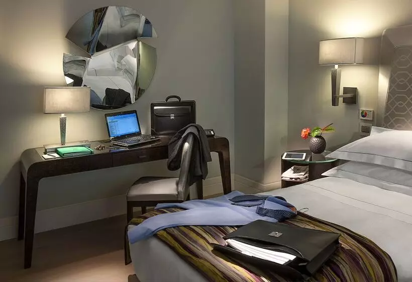 Fotos del hotel Cavour:  10