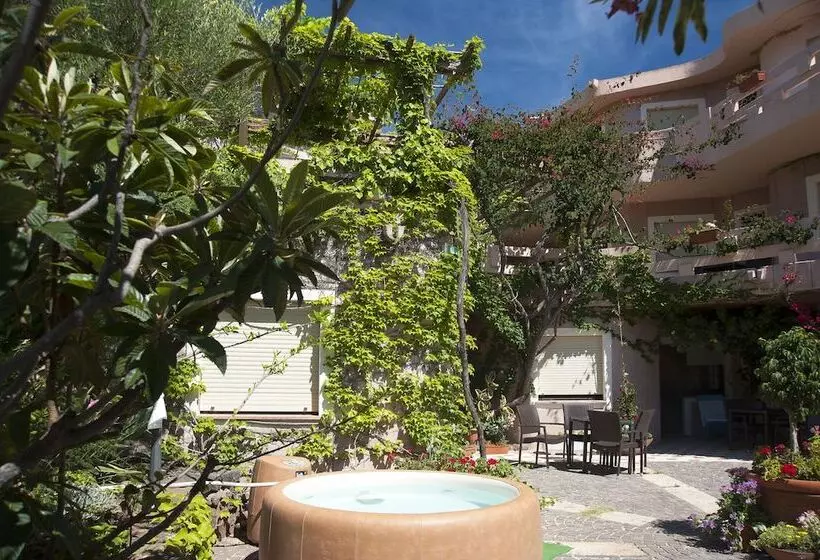 Fotos del hotel Costa Dorada:  7