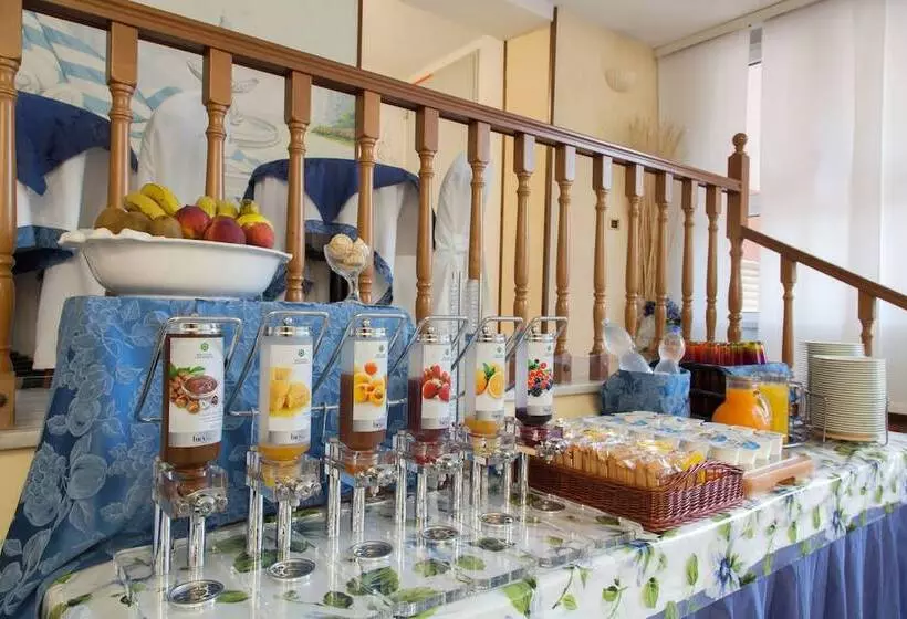 Fotos del hotel Nella:  5