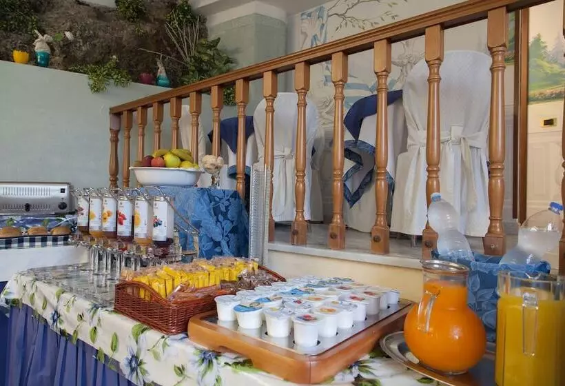 Fotos del hotel Nella:  8