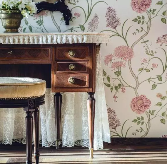 Fotos del hotel Relais & Chateaux Hotel Castel Fragsburg:  11