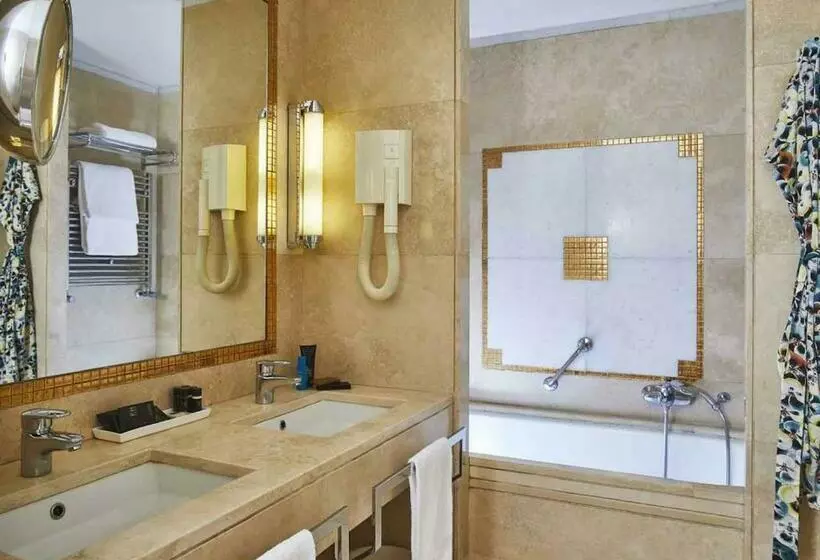 Fotos del hotel Fh55 Grand Hotel Palatino:  101