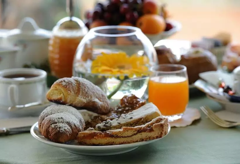 Fotos del hotel Farnese:  8