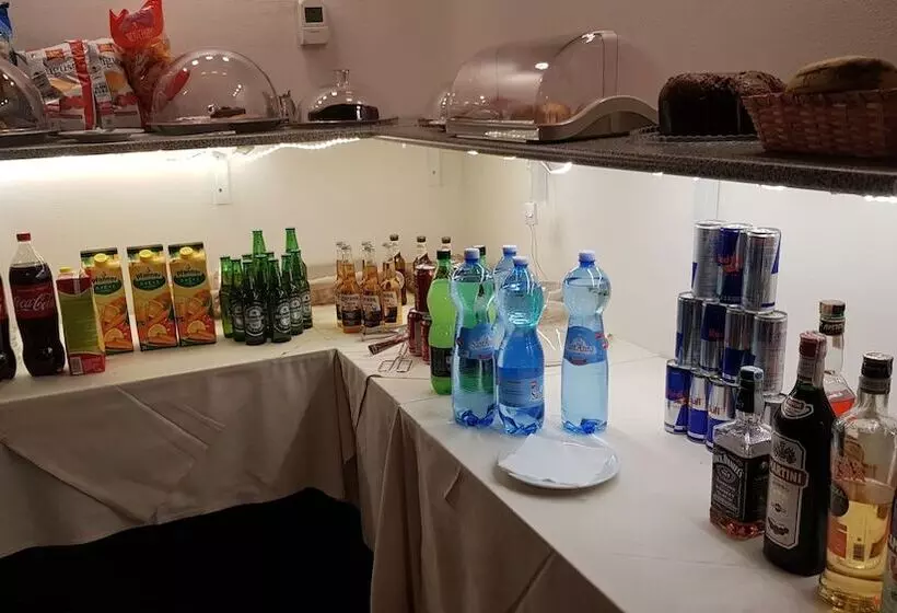 Fotos del hotel Molise 2:  5