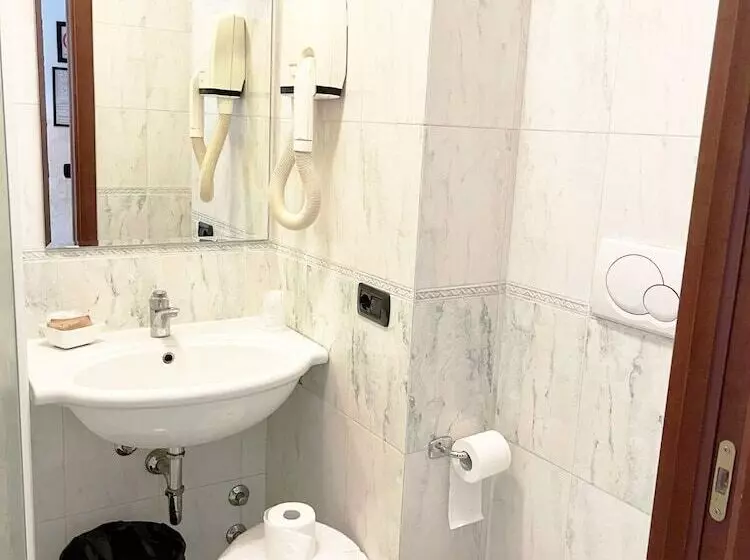 Fotos del hotel Molise 2:  6