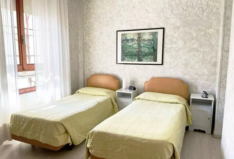 Fotos del hotel Molise 2:  17