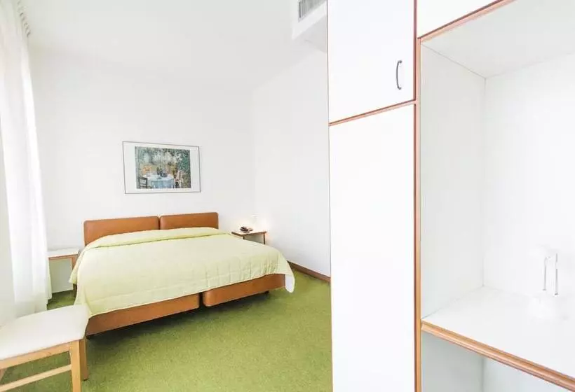 Fotos del hotel Molise 2:  16