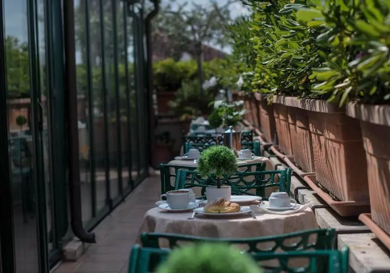 Fotos del hotel Palladium Palace:  10