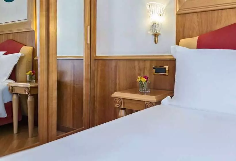 Renaissance Naples Hotel Mediterraneo