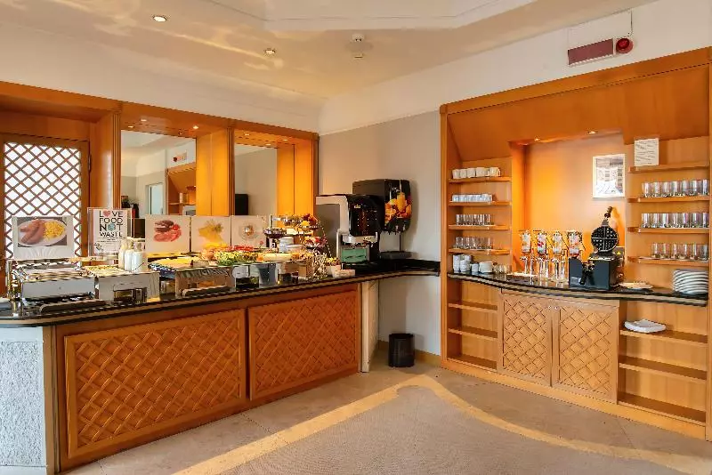 Fotos del hotel Tritone:  6