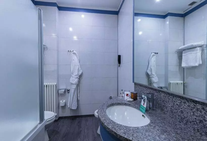 Fotos del hotel Concord:  11