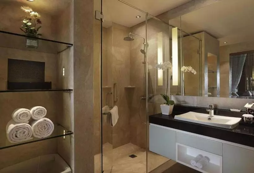 Fotos del hotel Puri Santrian:  6