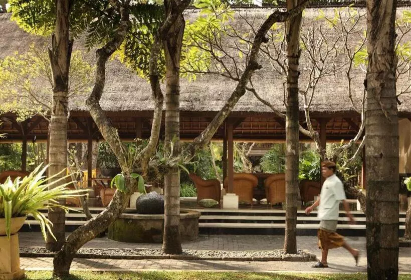 Fotos del hotel Puri Santrian:  25