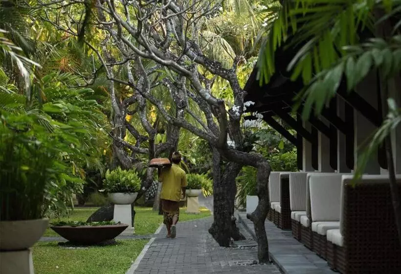 Fotos del hotel Puri Santrian:  22