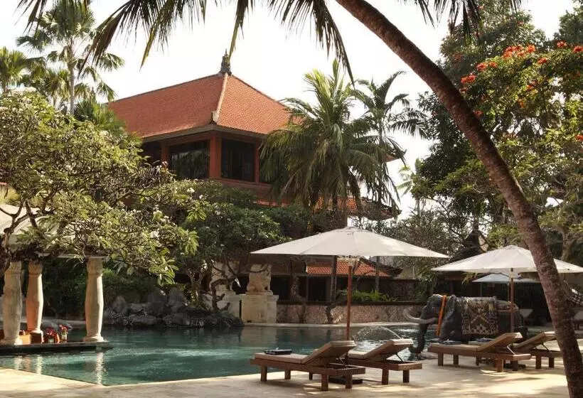 Fotos del hotel Puri Santrian:  3